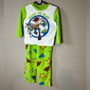 Disney Toy Story Pajamas Kids Size XS Woody Buzz Lightyear